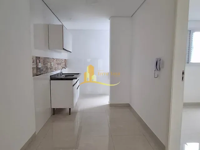 Apartamento 2 quartos e 1 banheiro, à venda, no bairro Vila Carmosina em São Paulo