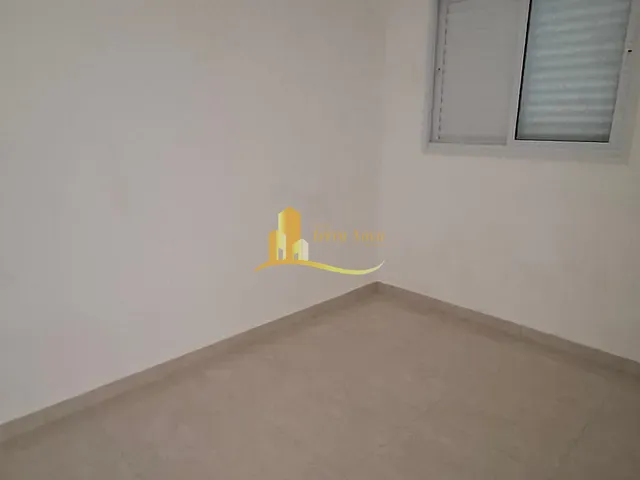Apartamento 2 quartos e 1 banheiro, à venda, no bairro Vila Carmosina em São Paulo