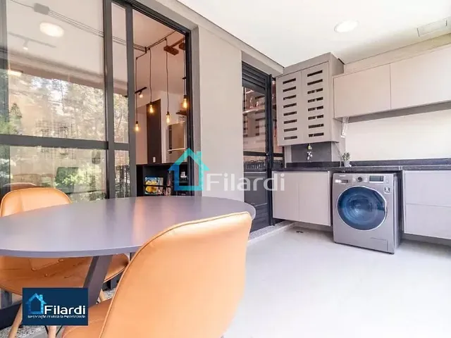 Apartamento 1 quarto e 2 banheiros, à venda, no bairro Pinheiros em São Paulo
