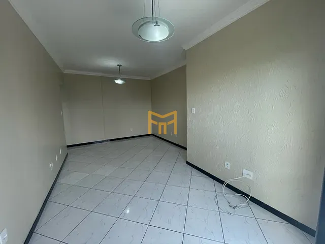 Apartamento 3 quartos e 3 banheiros, para alugar, no bairro Marco em Belém
