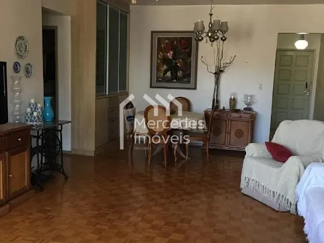 Apartamento com 200m² 4 quartos e 3 banheiros, à venda, no bairro Centro (Blumenau) em Blumenau