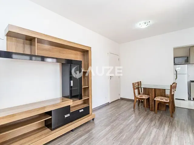 Apartamento com 48m² 1 quarto e 1 banheiro, à venda, no bairro Centro em Curitiba
