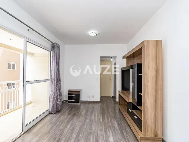 Apartamento com 48m² 1 quarto e 1 banheiro, à venda, no bairro Centro em Curitiba