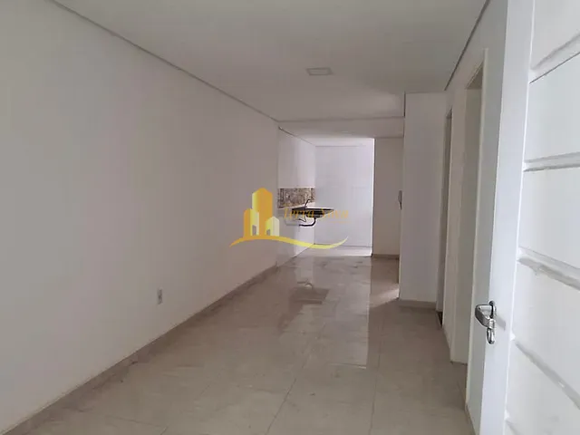 Apartamento 2 quartos e 1 banheiro, à venda, no bairro Vila Carmosina em São Paulo