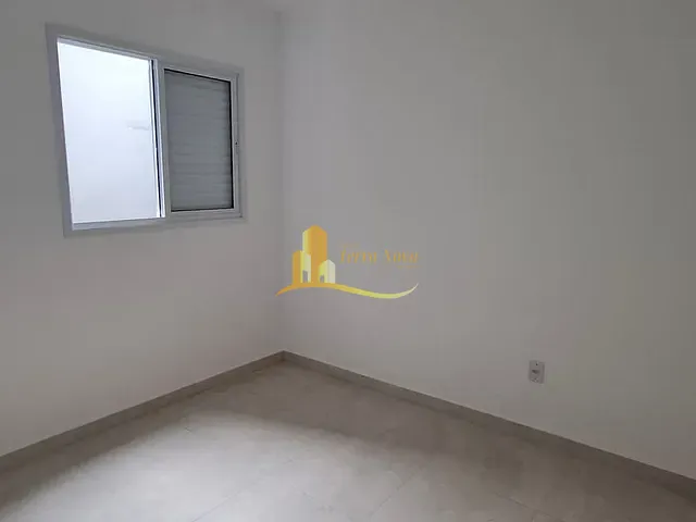 Apartamento 2 quartos e 1 banheiro, à venda, no bairro Vila Carmosina em São Paulo