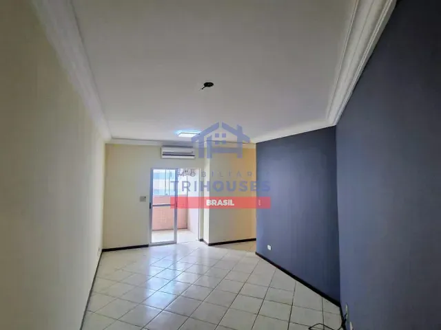 Apartamento 2 quartos e 1 banheiro, à venda, no bairro Portão em Curitiba