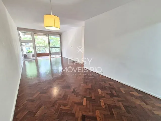 Apartamento com 99m² 2 quartos e 3 banheiros, para alugar, no bairro Lagoa em Rio de Janeiro