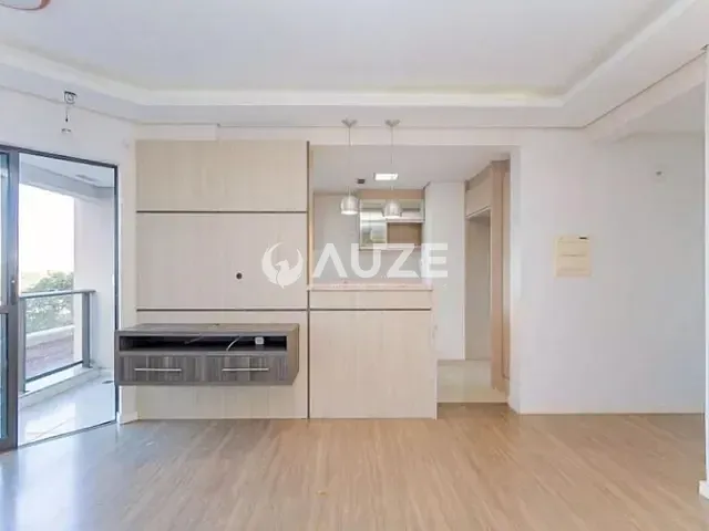 Apartamento com 60m² 2 quartos e 2 banheiros, à venda, no bairro Capão Raso em Curitiba