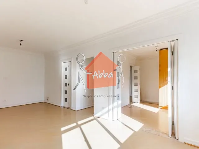 Apartamento com 114m² 3 quartos e 2 banheiros, à venda, no bairro Vila Nova Conceição em São Paulo