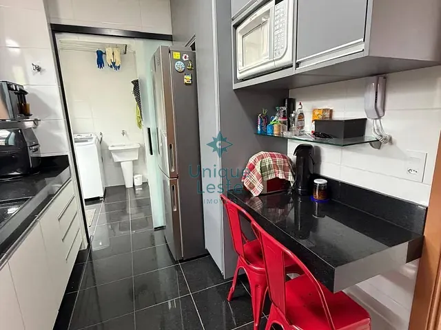 Apartamento 3 quartos e 2 banheiros, à venda, no bairro Esplanada em Belo Horizonte