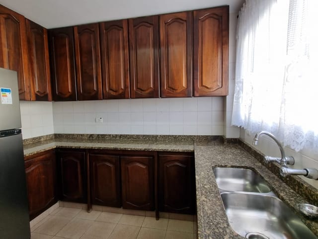 Apartamento 3 quartos e 3 banheiros, à venda, no bairro Centro em Ponta Grossa