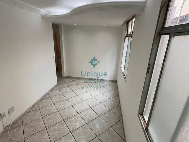 Apartamento 21 quartos e 1 banheiro, à venda, no bairro Carlos Prates em Belo Horizonte