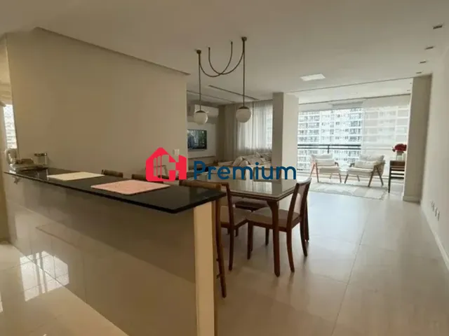 Apartamento 3 quartos e 2 banheiros, à venda, no bairro Jacarepaguá em Rio de Janeiro