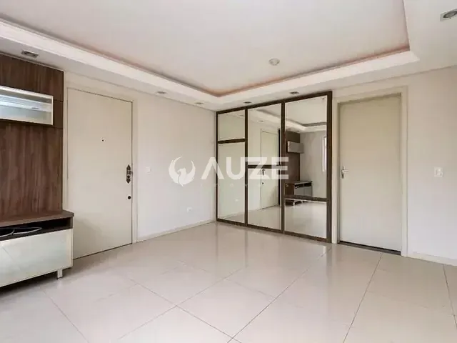Apartamento com 80m² 3 quartos e 2 banheiros, à venda, no bairro Água Verde em Curitiba