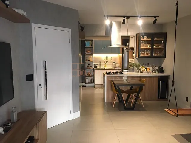 Apartamento 2 quartos e 2 banheiros, à venda, no bairro Cambuci em São Paulo