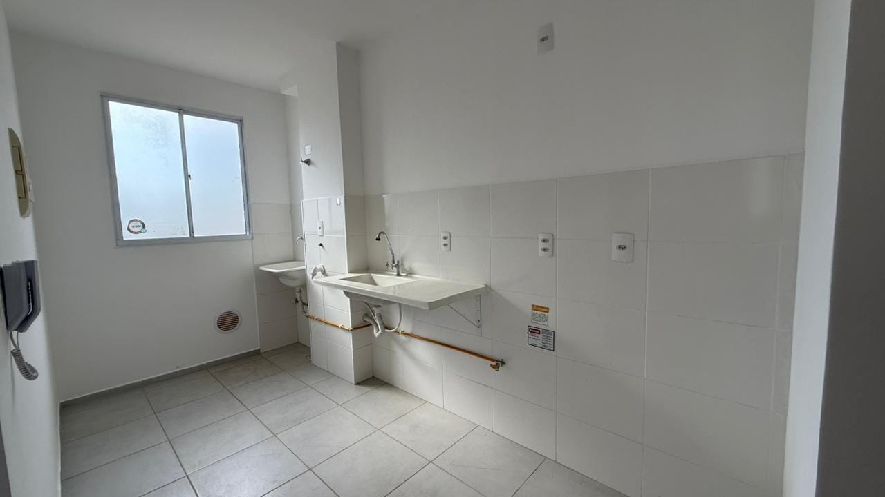 Apartamento à venda com 2 quartos, 42m² - Foto 6