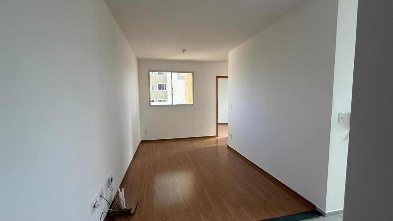 Apartamento à venda com 2 quartos, 42m² - Foto 2