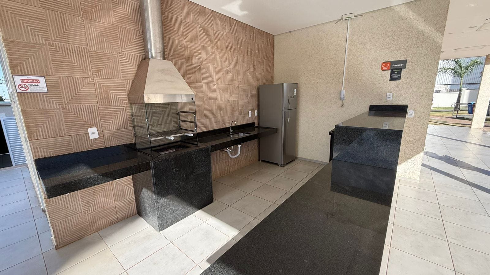 Apartamento à venda com 2 quartos, 42m² - Foto 16
