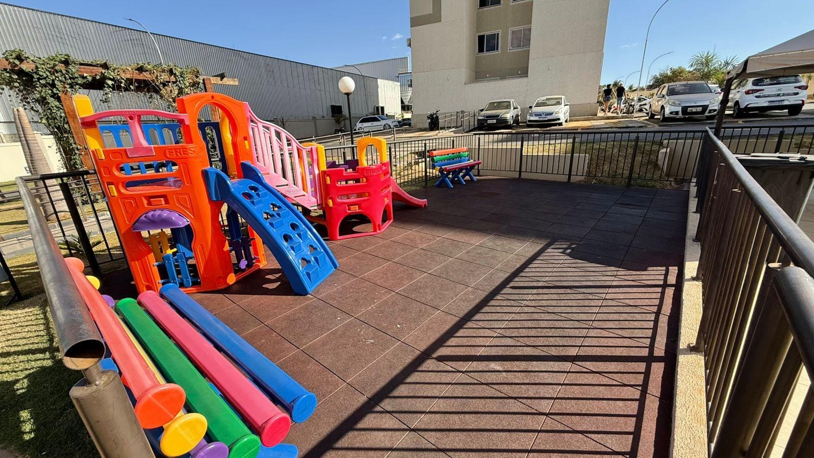 Apartamento à venda com 2 quartos, 42m² - Foto 20
