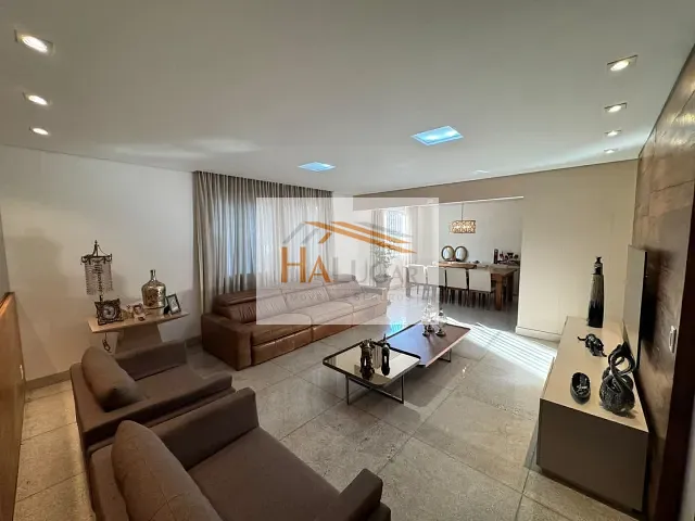 Apartamento 4 quartos e 3 banheiros, à venda, no bairro Santo Antônio em Belo Horizonte