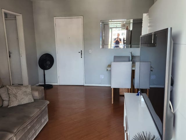 Apartamento com 72m² 2 quartos e 2 banheiros, à venda, no bairro Vila Valqueire em Rio de Janeiro