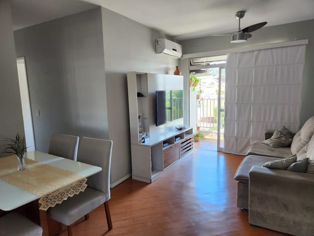 Apartamento com 72m² 2 quartos e 2 banheiros, à venda, no bairro Vila Valqueire em Rio de Janeiro