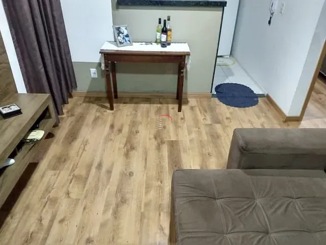 Apartamento 2 quartos e 1 banheiro, à venda, no bairro Jardim Maria Luiza em Londrina