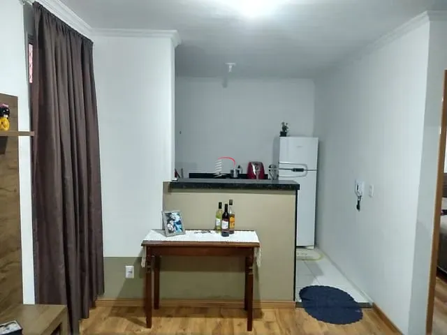 Apartamento 2 quartos e 1 banheiro, à venda, no bairro Jardim Maria Luiza em Londrina
