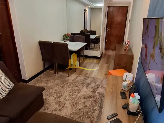 Apartamento 2 quartos e 1 banheiro, à venda, no bairro Vila Carmosina em São Paulo