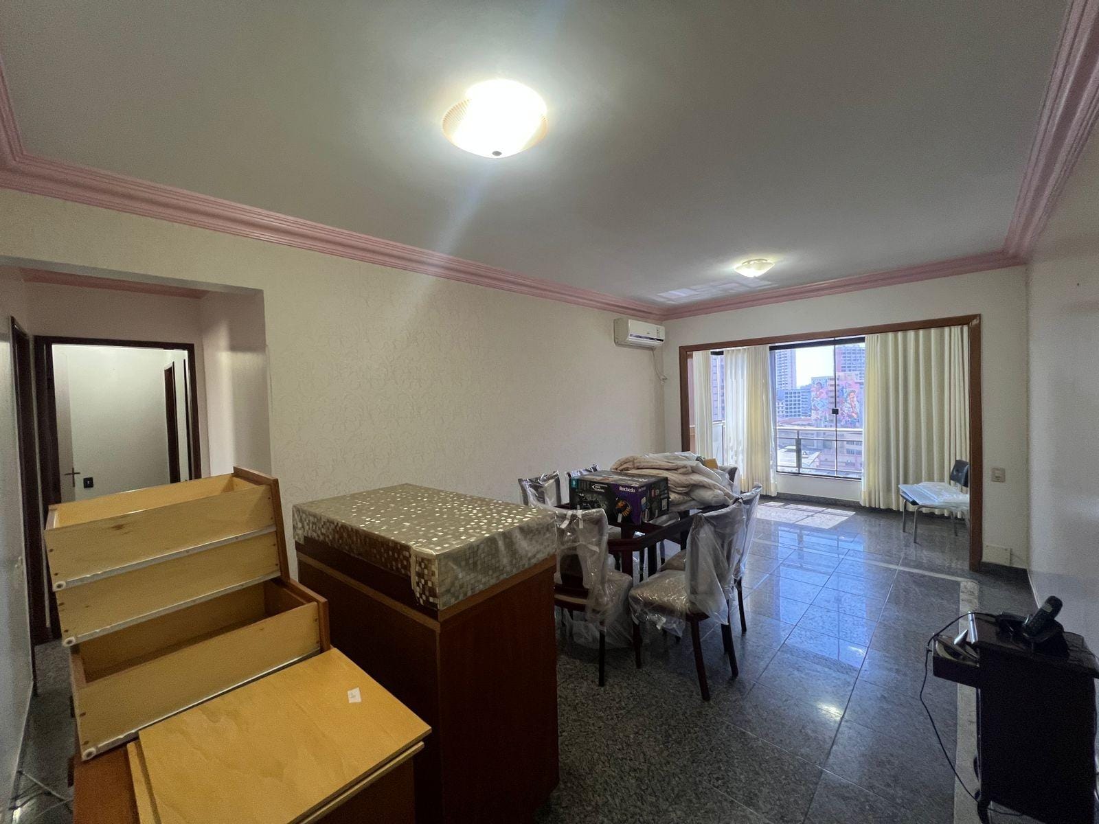 Apartamento à venda com 3 quartos, 98m² - Foto 3