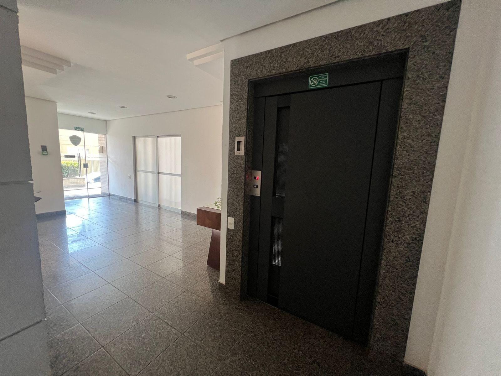 Apartamento à venda com 3 quartos, 98m² - Foto 22
