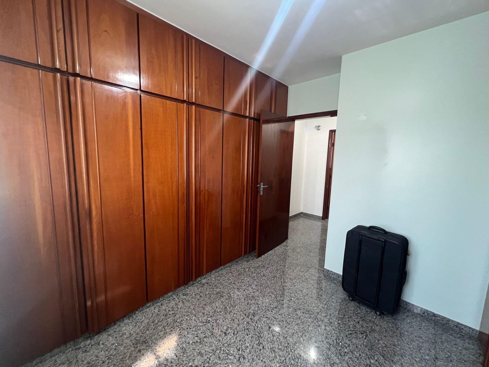 Apartamento à venda com 3 quartos, 98m² - Foto 12