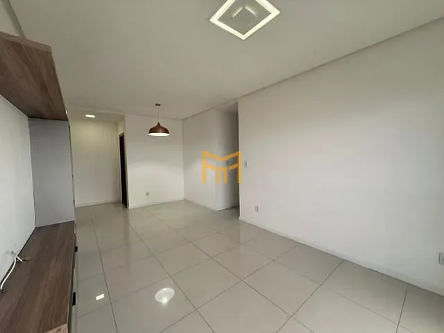 Apartamento 3 quartos e 3 banheiros, para alugar, no bairro Batista Campos em Belém