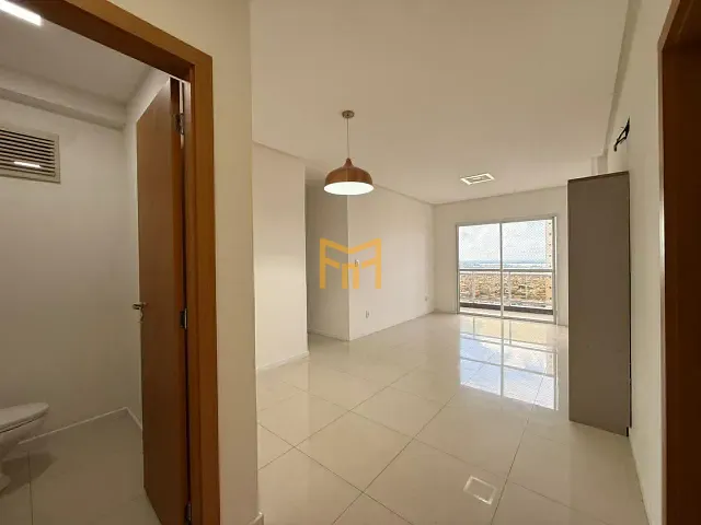 Apartamento 3 quartos e 3 banheiros, para alugar, no bairro Batista Campos em Belém