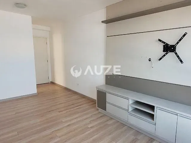 Apartamento com 60m² 3 quartos e 1 banheiro, à venda, no bairro Capão Raso em Curitiba
