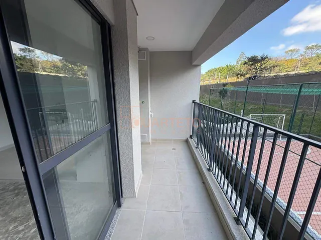 Apartamento 2 quartos e 2 banheiros, à venda, no bairro Vila Anastácio em São Paulo