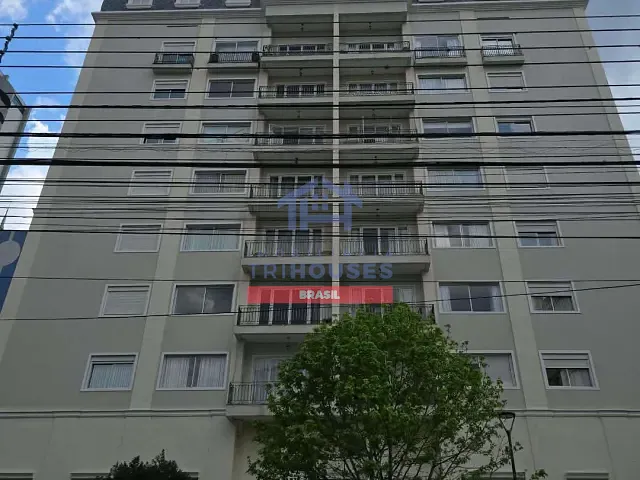 Apartamento 4 quartos e 4 banheiros, à venda, no bairro Centro em Curitiba