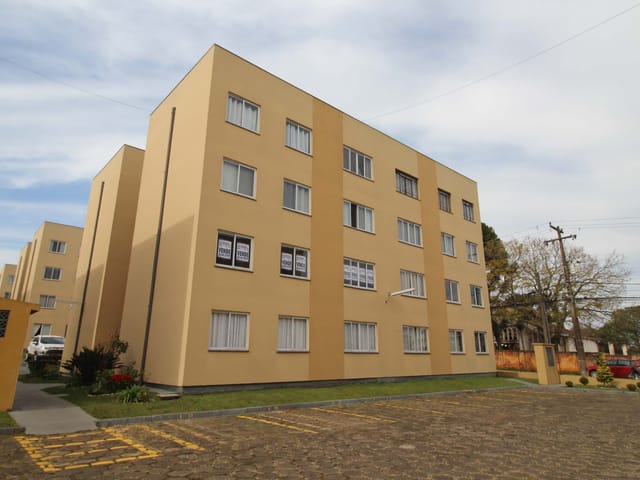 Apartamento com 72m² 2 quartos e 1 banheiro, à venda, no bairro Colônia Dona Luíza em Ponta Grossa