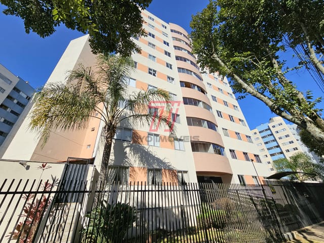Apartamento 3 quartos e 1 banheiro, para alugar, no bairro Portão em Curitiba