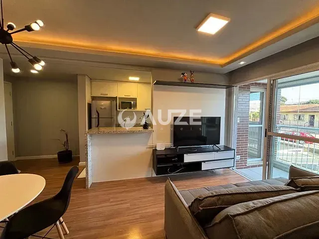 Apartamento com 56m² 2 quartos e 2 banheiros, à venda, no bairro Fanny em Curitiba