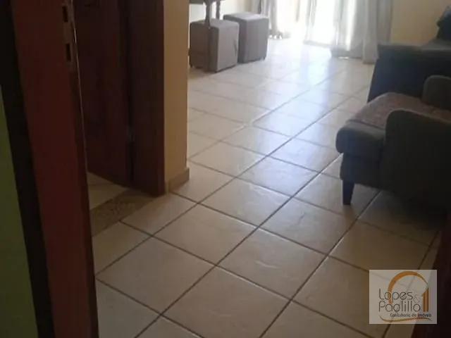 Apartamento com 62m² 2 quartos e 2 banheiros, para alugar, no bairro Atibaia Jardim em Atibaia