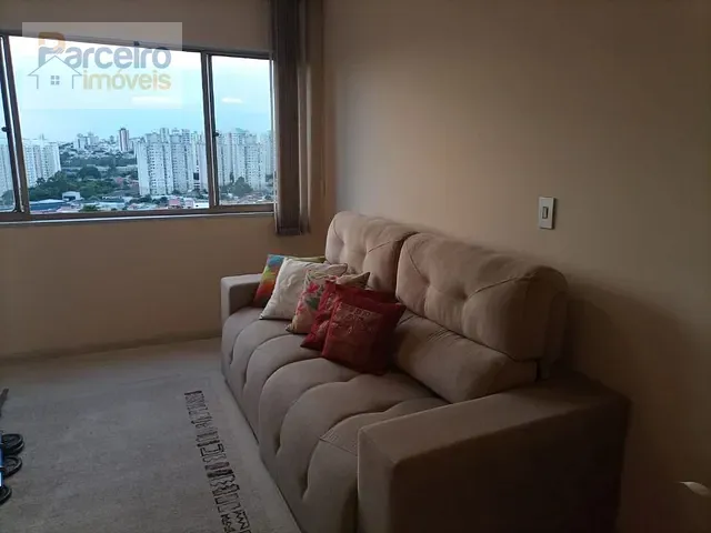 Apartamento 2 quartos e 1 banheiro, à venda, no bairro Parque São Jorge em São Paulo