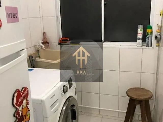 Apartamento 3 quartos e 1 banheiro, à venda, no bairro Vila Carmosina em São Paulo