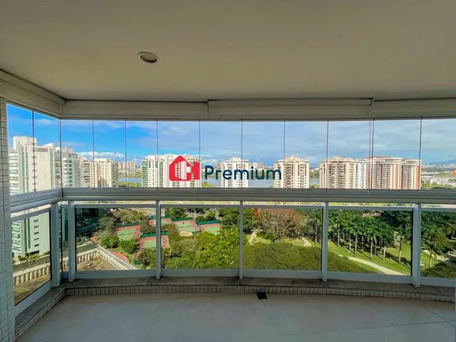 Apartamento 2 quartos e 2 banheiros, à venda, no bairro Barra da Tijuca em Rio de Janeiro