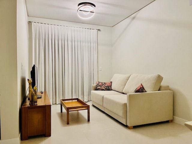 Apartamento 2 quartos e 2 banheiros, à venda, no bairro Ingleses do Rio Vermelho em Florianópolis