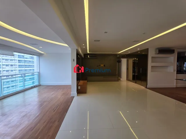 Apartamento 4 quartos e 5 banheiros, à venda, no bairro Barra da Tijuca em Rio de Janeiro