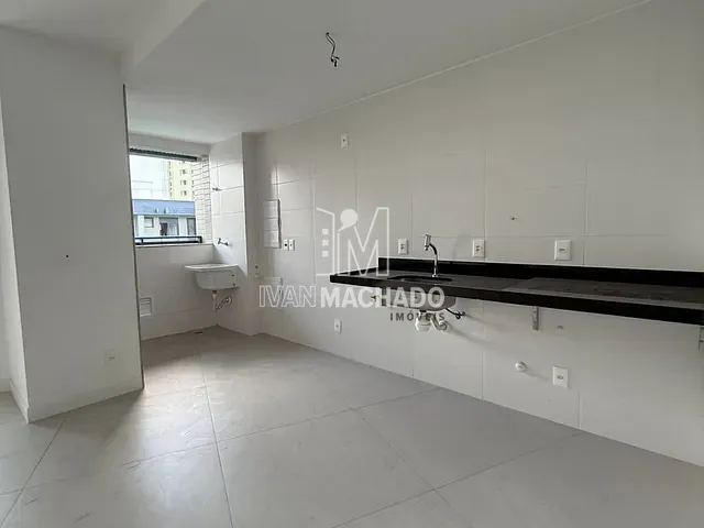 Apartamento 2 quartos e 2 banheiros, à venda, no bairro Santa Lúcia em Vitória