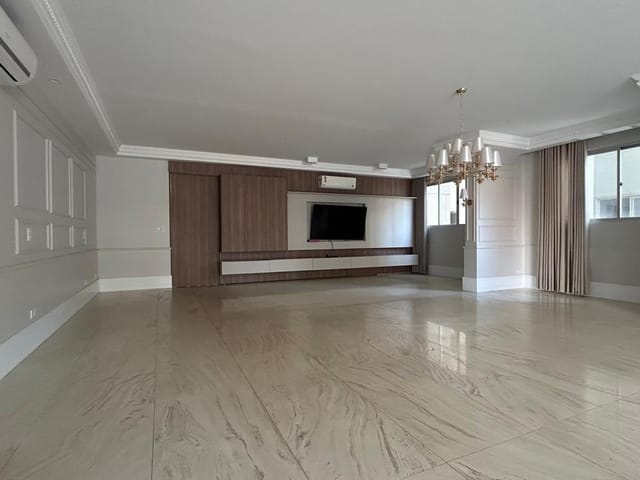 Apartamento com 232m² 44 quartos e 6 banheiros, à venda, no bairro Setor Oeste em Goiânia