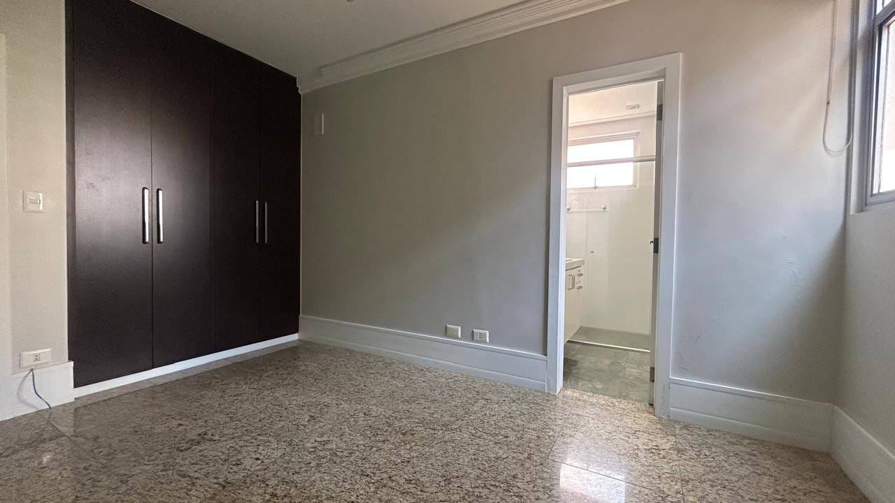 Apartamento, 20 quartos, 232 m² - Foto 12