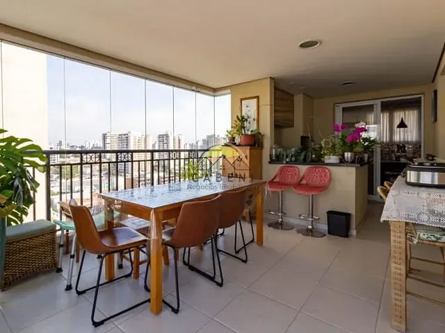 Apartamento com 223m² 3 quartos e 5 banheiros, à venda, no bairro Vila Romana em São Paulo